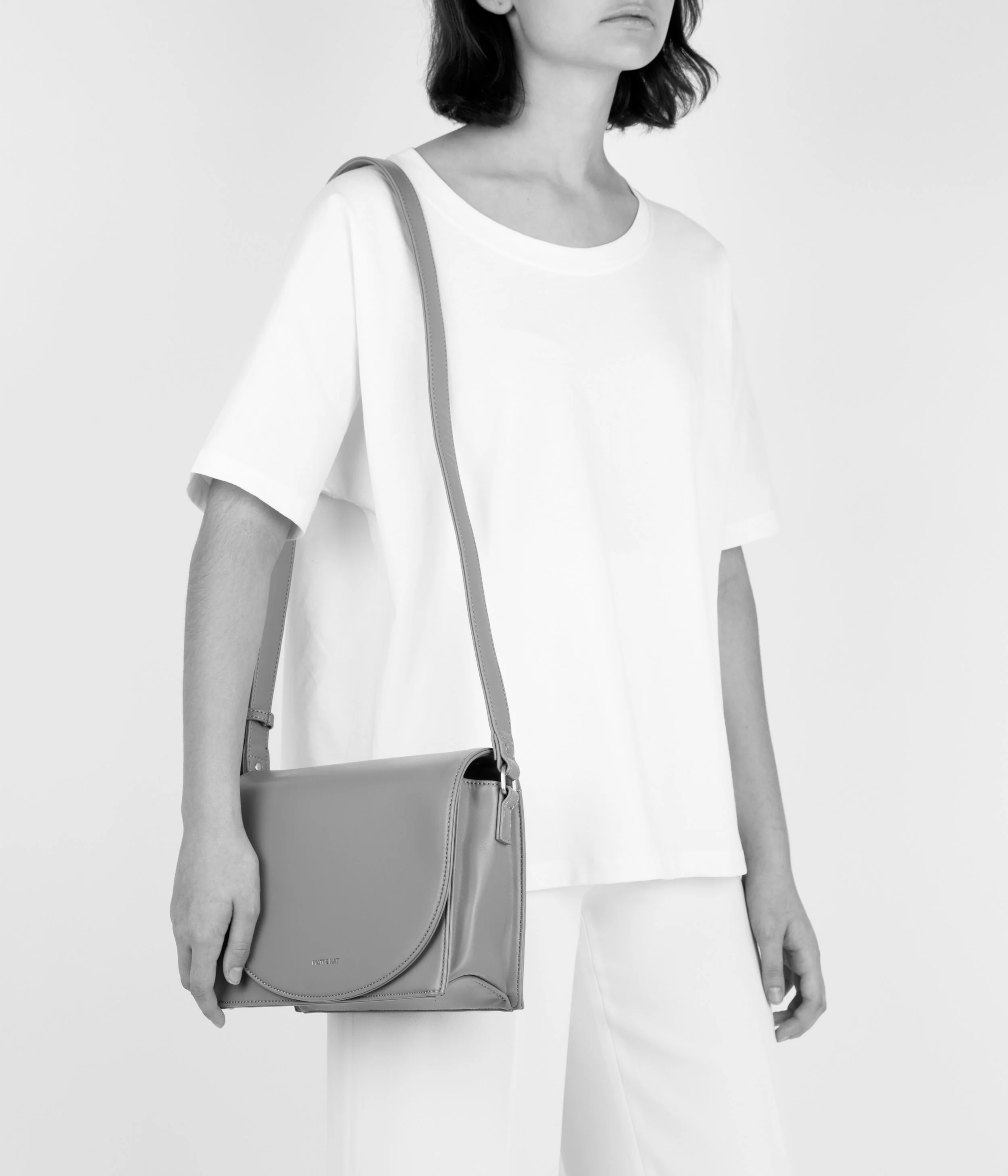 CALLA Vegan Crossbody Bag - Loom - Image 9