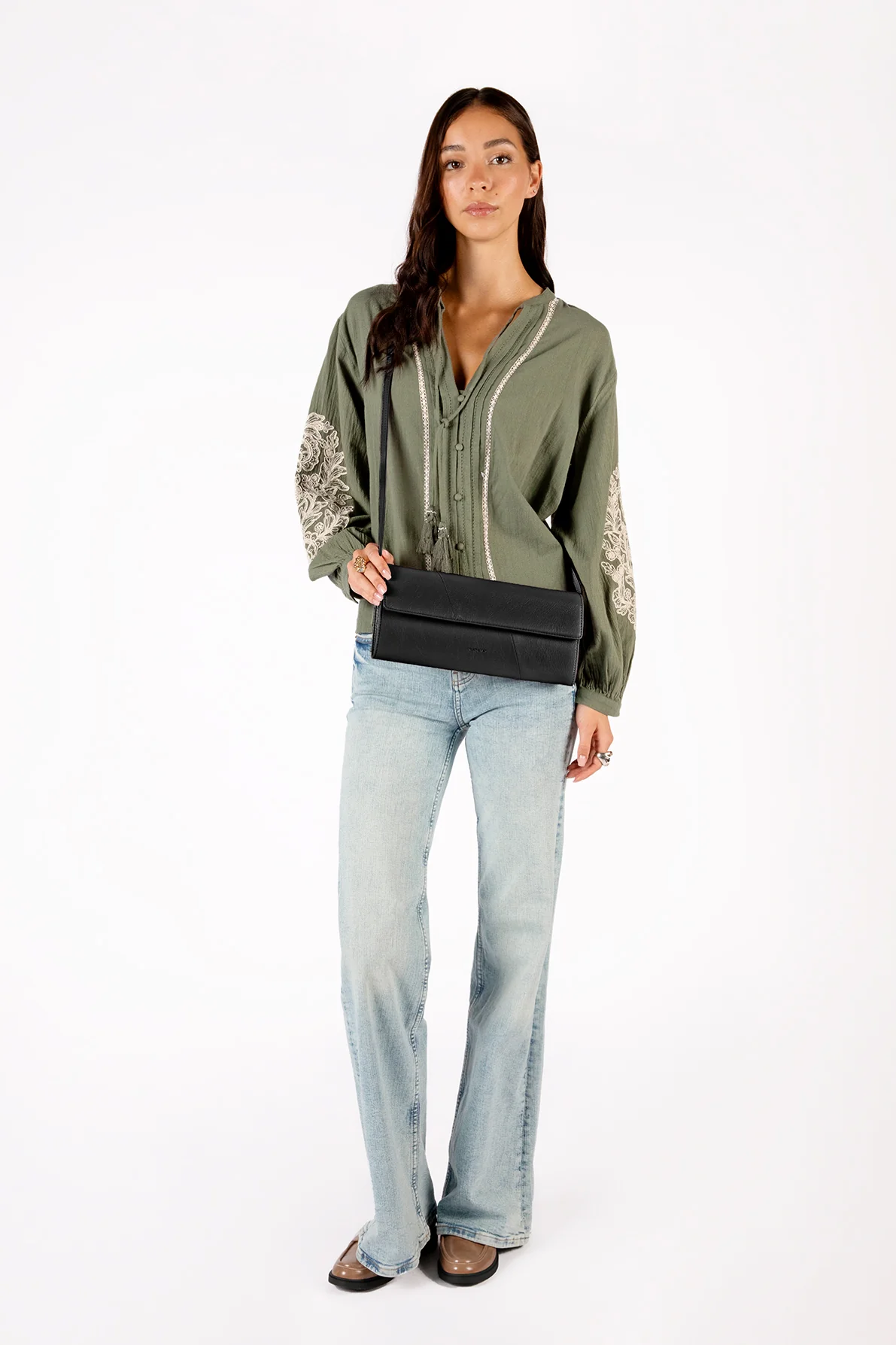 EDIA THEME CLUTCH SHOULDER BAG - Image 16