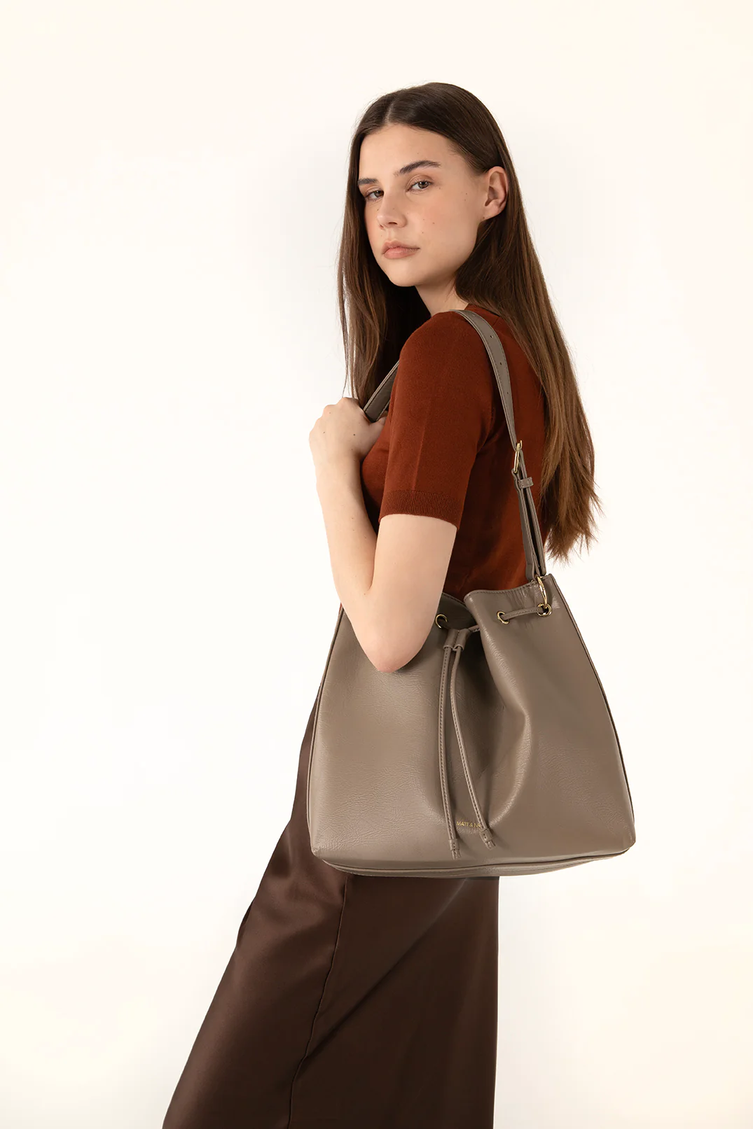 JAN Vegan Bucket Bag – Theme - Image 10
