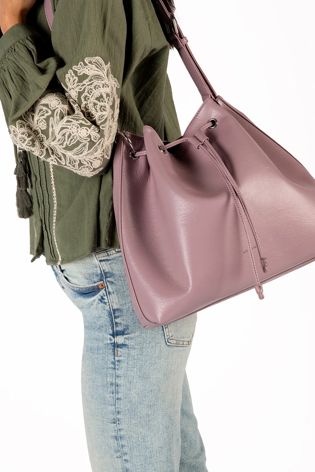 JAN Vegan Bucket Bag – Theme - Image 38