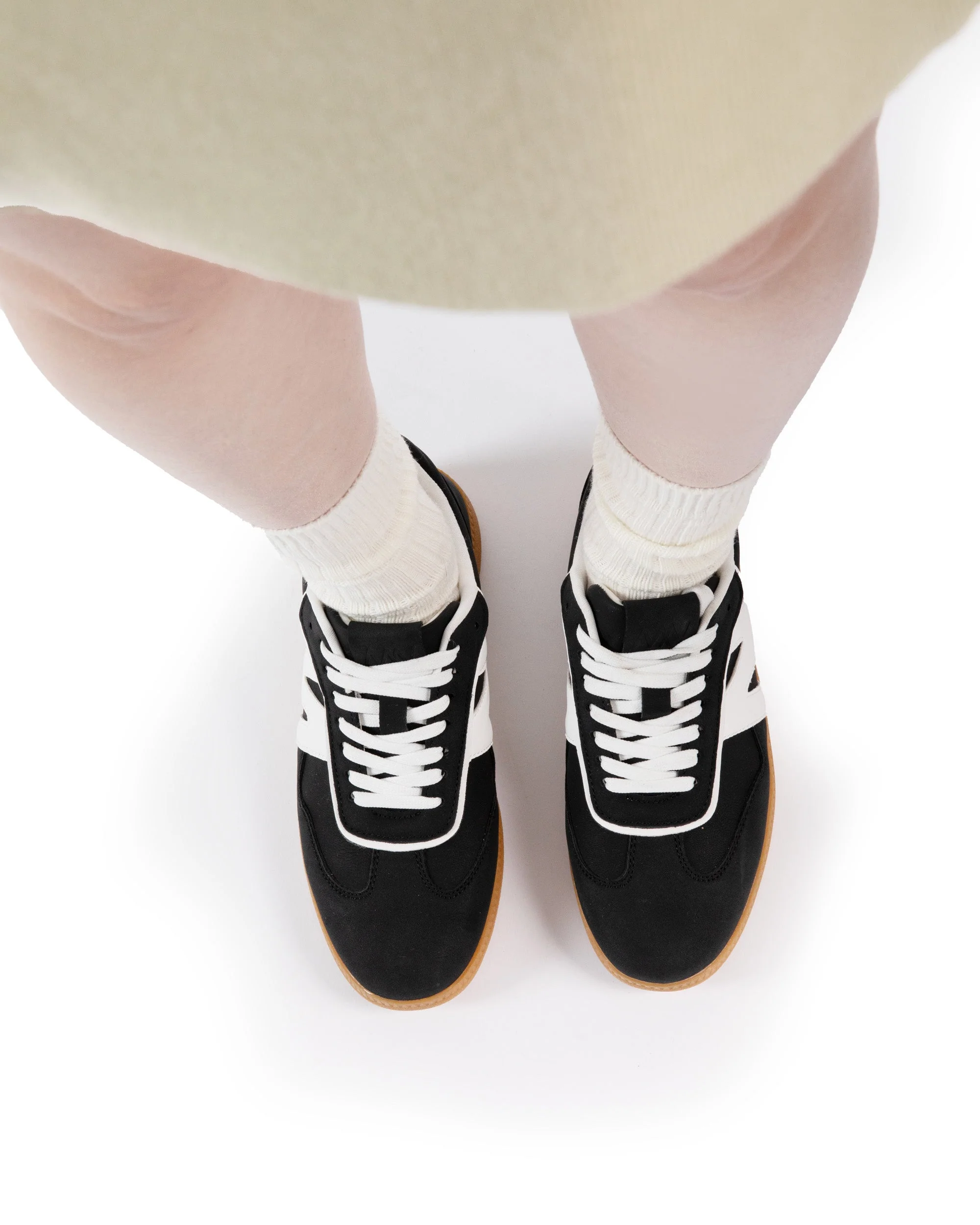 LEAF Women's Vegan Sneakers - Image 16